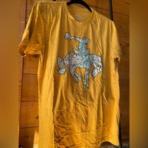 Bucking horse western T shirt size large